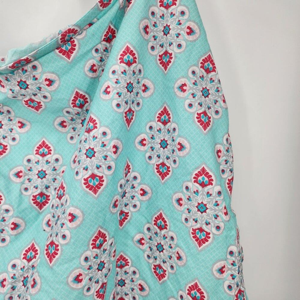 UDDER COVERS Nursing Cover - Picture 3 of 3